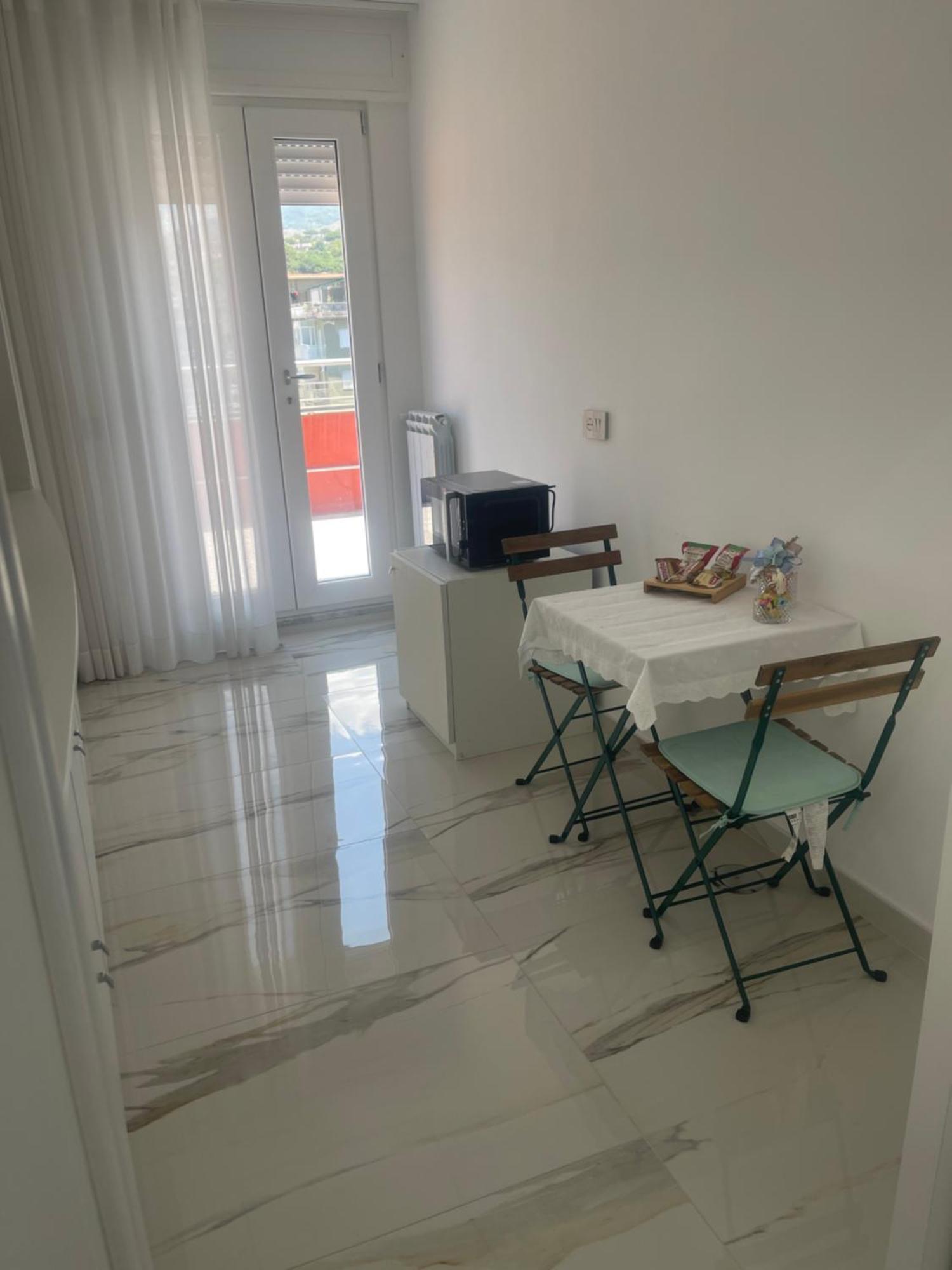 Terrazza Belvedere Bed & Breakfast แอร์โกลาโน ภายนอก รูปภาพ